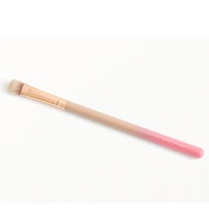 LUXIE BEAUTY 209 Large Shader Summer Daze Tan Makeup Brush, Orange Pink Ombre